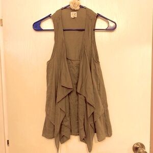 COPY - ANTHROPOLOGIE EDME’ & ESYLLTE | Women’s blouse size 2 loose fit